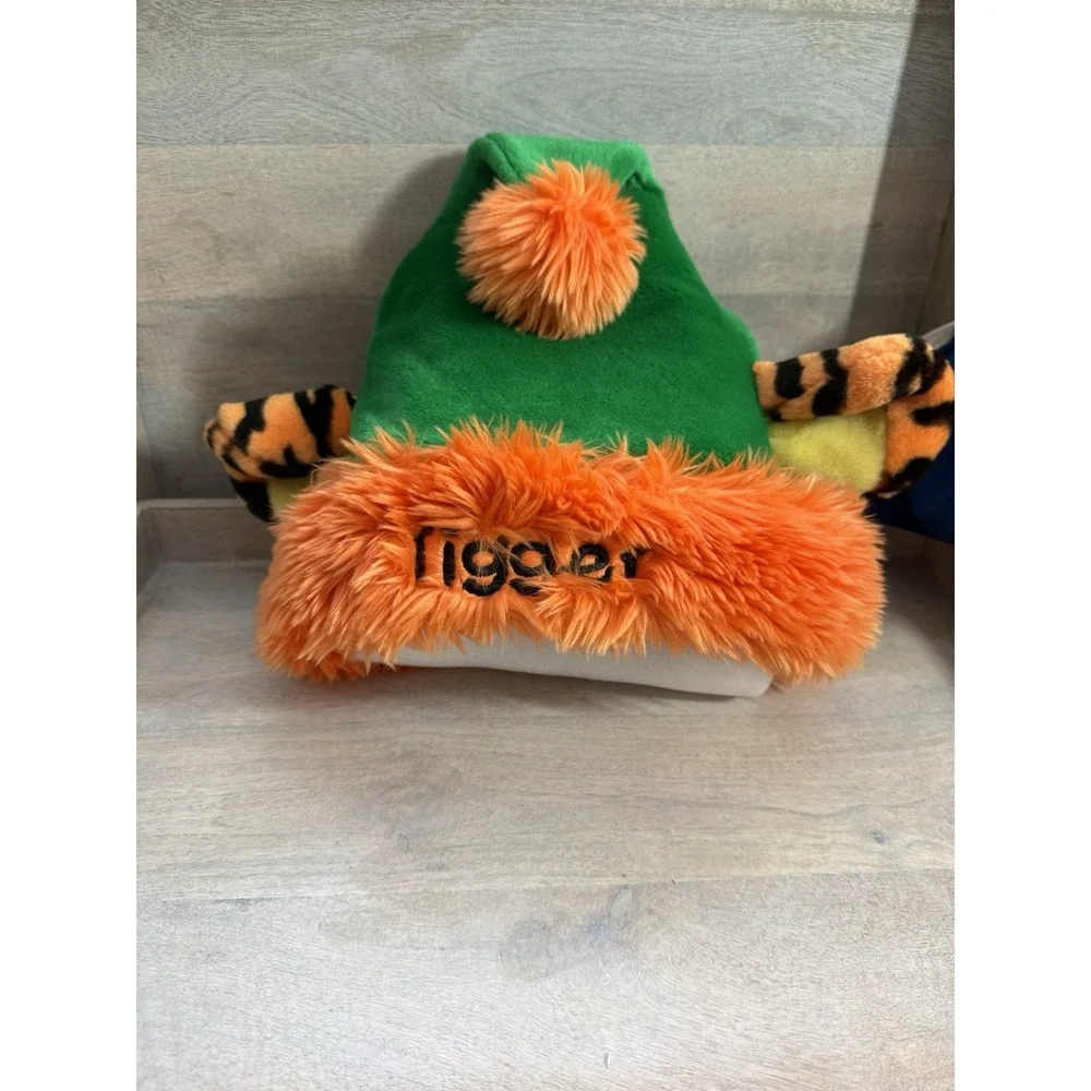 Vintage Disney World TIGGER Plush Ear Christmas Santa Hat ADULT Winnie the Pooh